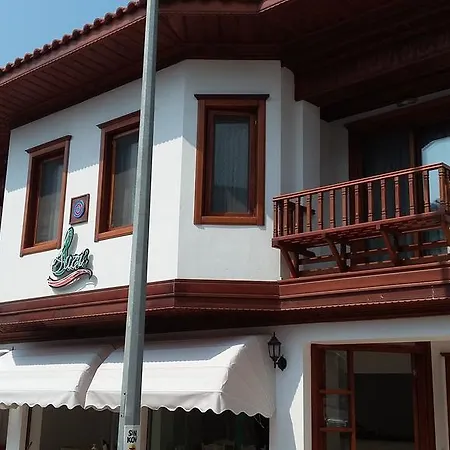 Suzi Apartmán